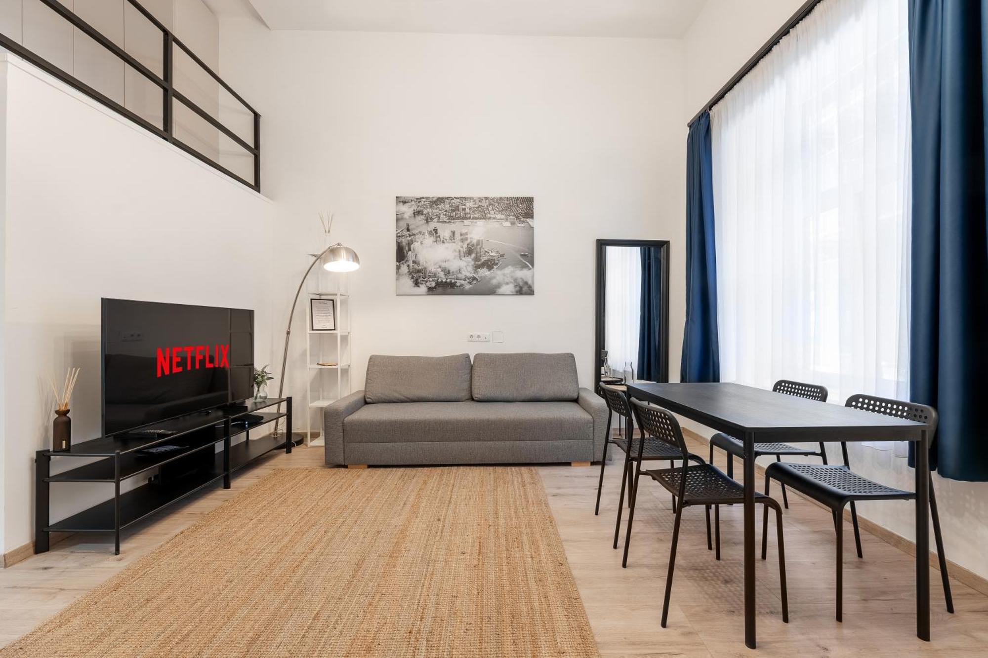 Apartament Downtown *